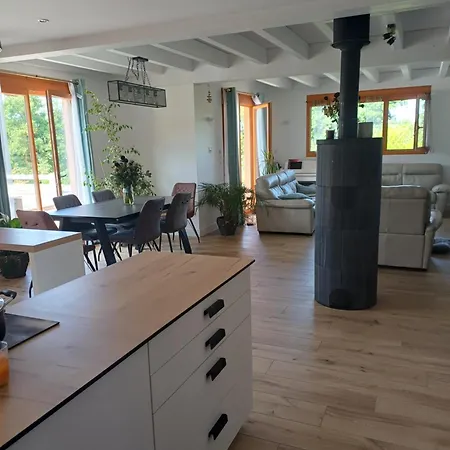 Escapade Familiale Feriehus Chainaz-les-Frasses